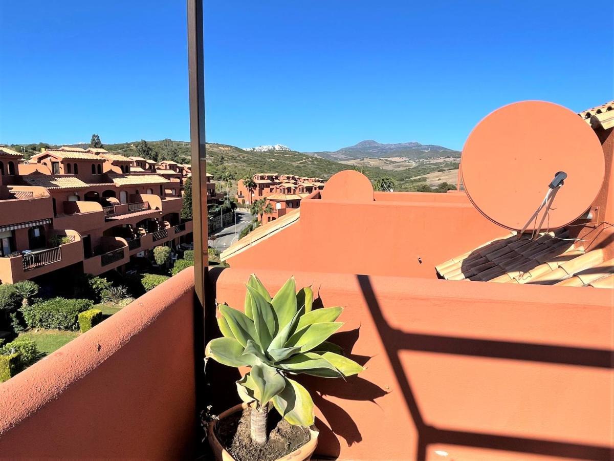 Duplex Penthouse In Estepona- Mountain And Sea Views Apartment Exterior photo